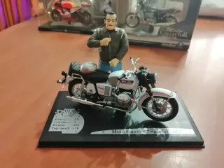 Motos a escala 1:18