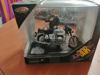 Motos a escala 1:18