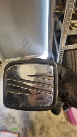 Tirador Maletero Seat Leon