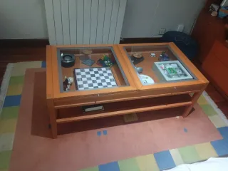 Mueble de salón madera y cristal