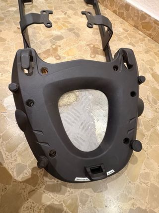 Soporte Baúl SHAD / Parrilla GIVI Moto
