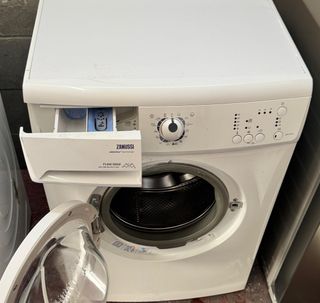 LAVADORA ZANISSI 6 KILOS EN BLANCO