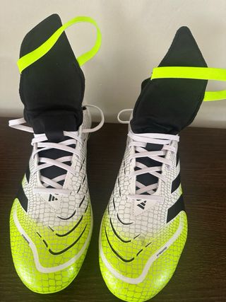 Botas de fútbol Adidas Predator Nuevas