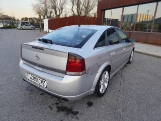 Opel Vectra 2004
