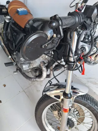Suzuki GN250 Cafe Racer