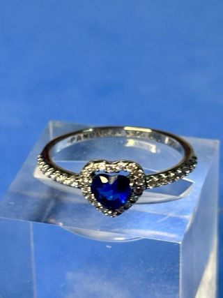 Anillo pandora 56 Corazón Zafiro y Diamantes
