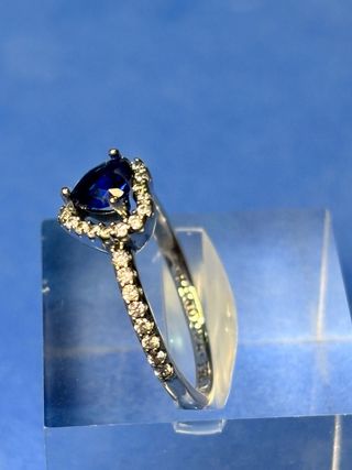 Anillo pandora 56 Corazón Zafiro y Diamantes