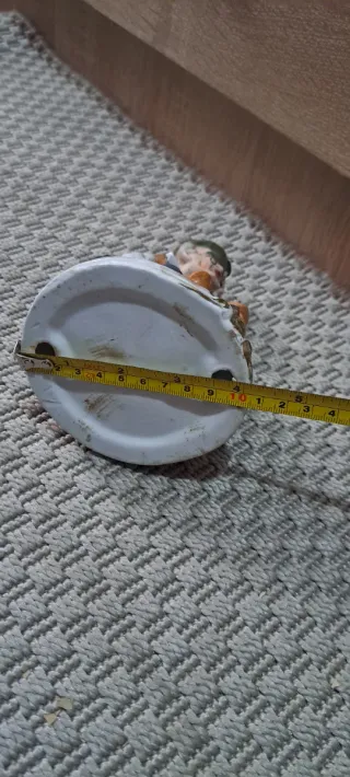 Figura zapatero cerámica y madera