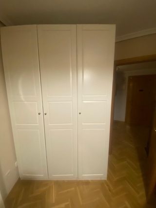 Armario IKEA PAX + puertas TYSSDAL