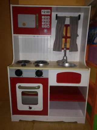 Cocinita de madera Kidkraft para niños/as 61x31x92