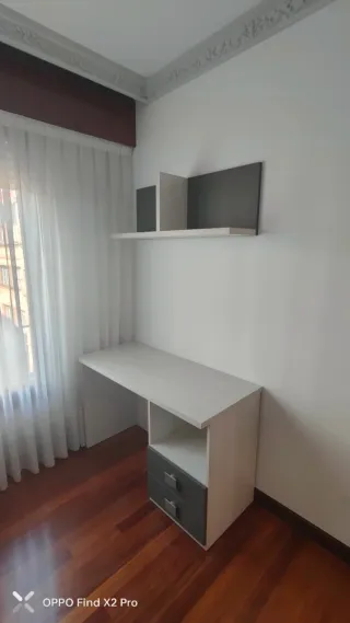 Habitación Cama nido+lámpara+ armario+mesa+estante