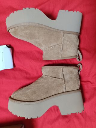 Botines UGG Classic Ultra Mini New Heights T36