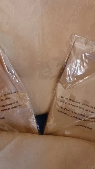 Mantelería 4 servicios beige