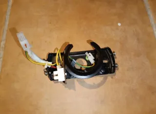 Ventilador de techo blanco