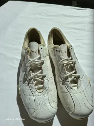 Zapatillas Puma Piel Bajas Blancas/Crema