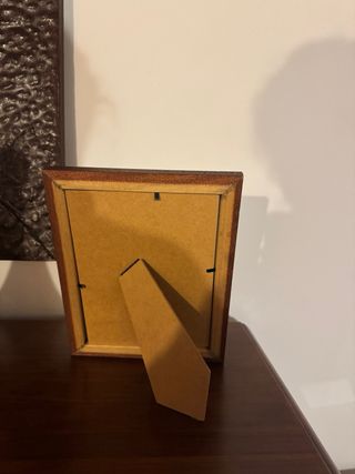 Marco de fotos madera y dorado