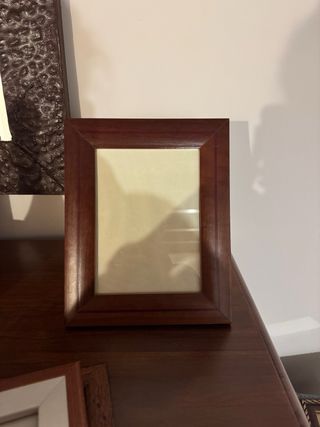 Marco de fotos madera y dorado