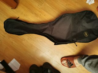 Guitarra Eléctrica Hyundai Roja