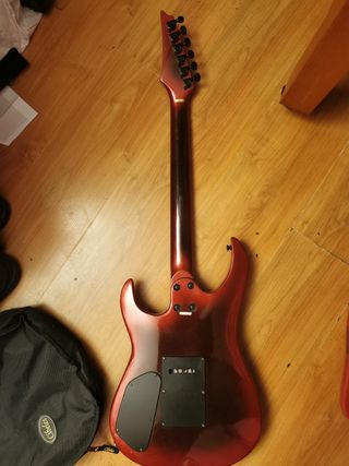 Guitarra Eléctrica Hyundai Roja