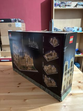 LEGO 21061 Notre-Dame de Paris