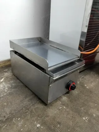 Plancha de gas profesional