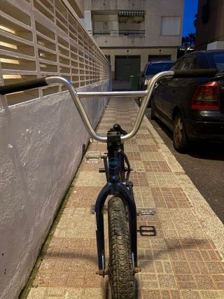 Bicicleta BMX Azul red line size