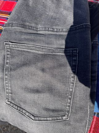 Pantalones premamá vaqueros azul y negro