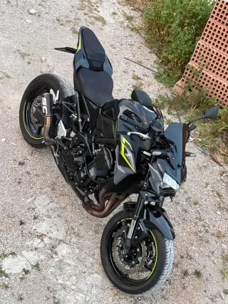 Kawasaki Z900 2024 Full