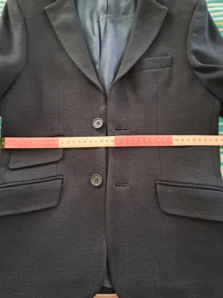 Chaqueta niño talla 8 azul en buen estado