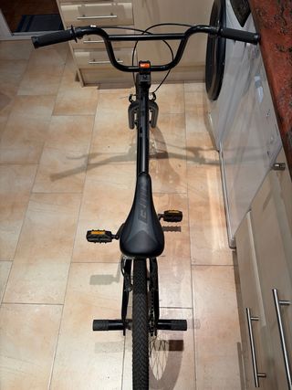 Bicicleta BMX B-PRO Negra