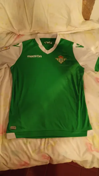 Camiseta Macron Betis Verde y Blanca
