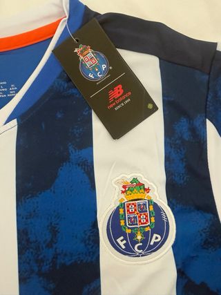 Camiseta Oporto Talla L New Balance