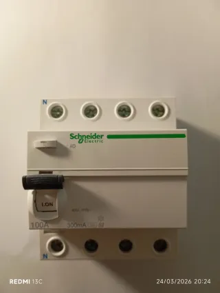 Interruptor Diferencial Schneider 100A