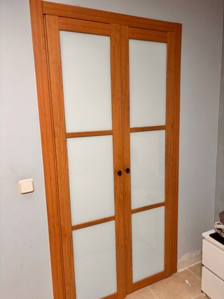 Frente de armario puertas cristal y madera