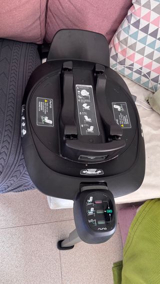 Silla coche Nuna 0-3 gris + base