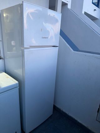 Frigorífico Corberó con Congelador