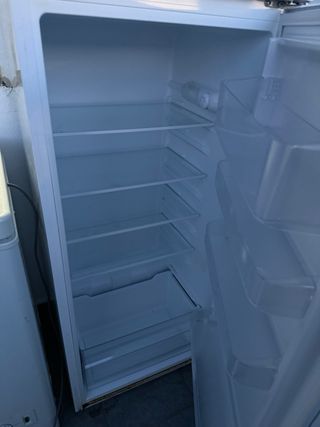 Frigorífico Corberó con Congelador