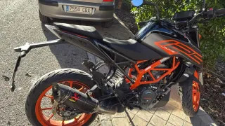 KTM Duke 125 2021 Negra Naranja