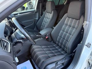 Volkswagen Golf VI GTI DSG 2010