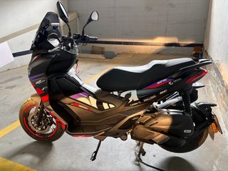 Aprilia SR GT 125 Replica Negra