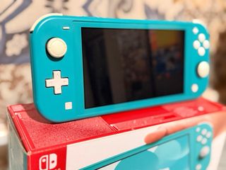 Nintendo Switch Lite Completa