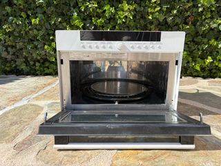 Horno Microondas LG SolarDOM 9485S