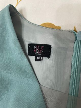 Vestido fiesta escote V verde