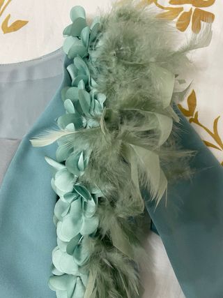 Vestido fiesta escote V verde