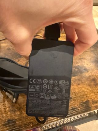 Caricatore Microsoft Surface 1625