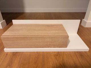 Estantería de entrada