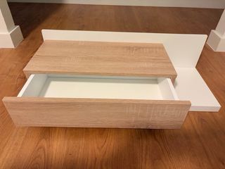 Estantería de entrada