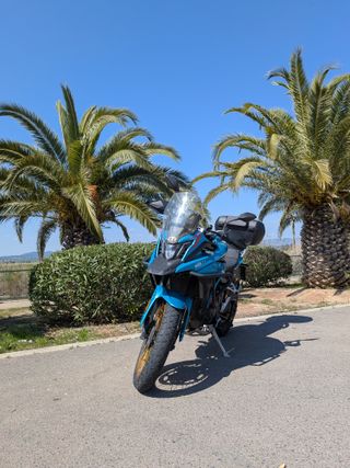 MITT 555 TT Adventure - Azul/Dorado