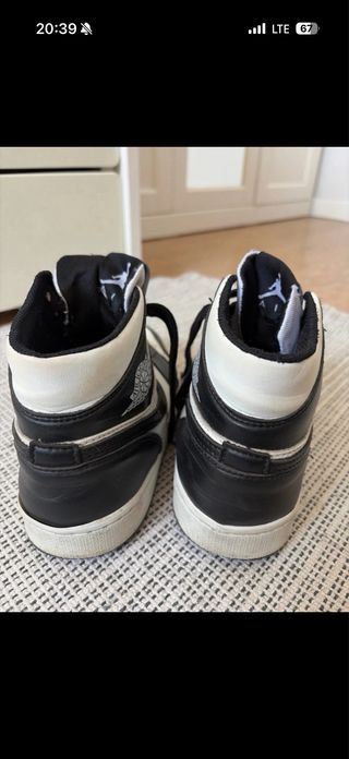 Tenis Jordan Negro Blanco