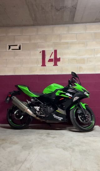 Kawasaki Ninja 400 A2